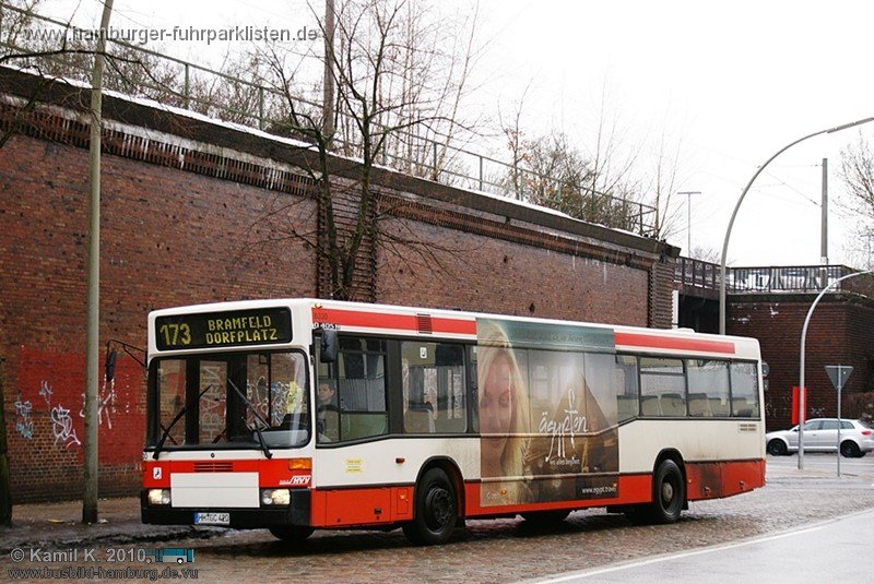 19) 8330-42,JM,KK.JPG